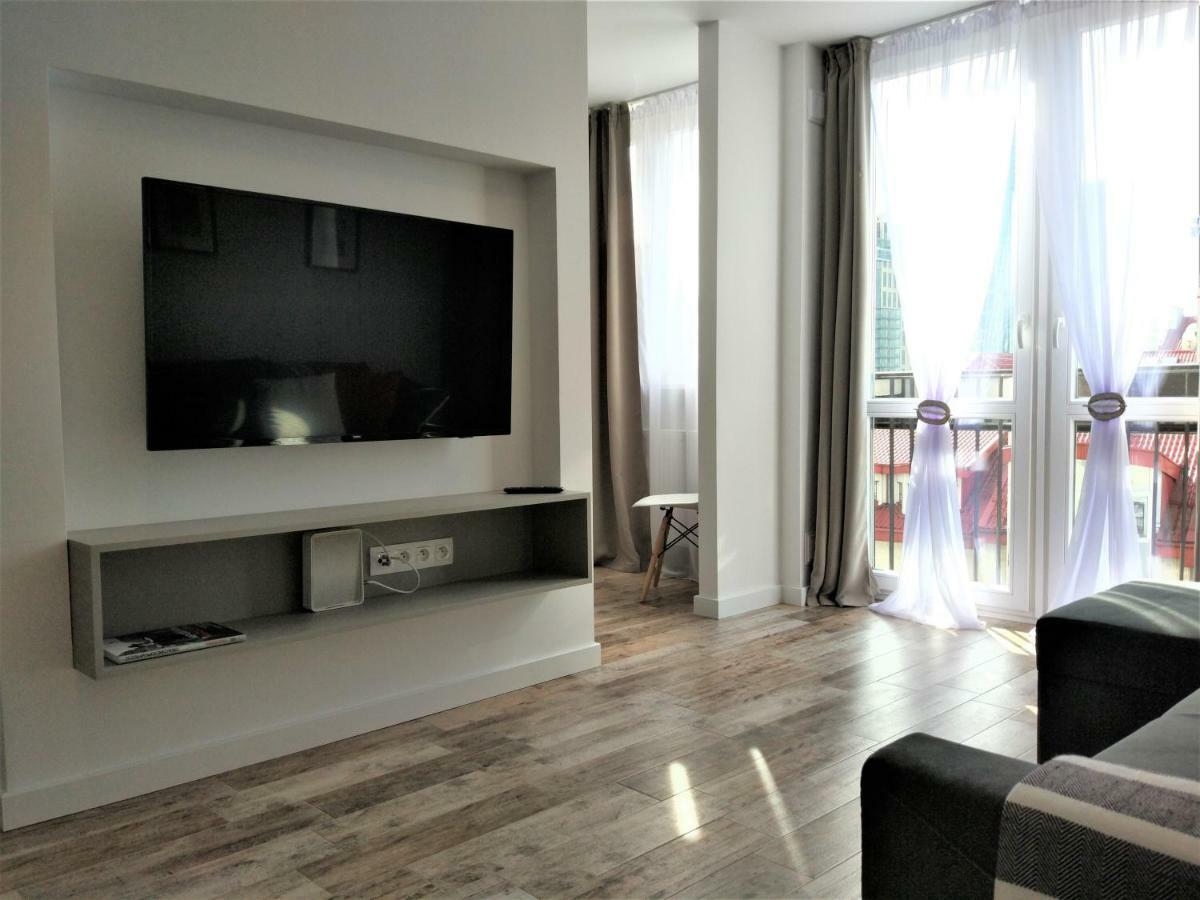 City Center Zelazna, Next To Warsaw'S Business District & Fabryka Norblina, By Warsawskyline Apartments Varsóvia Exterior foto